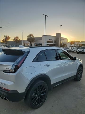 used 2022 Cadillac XT4 car, priced at $27,490