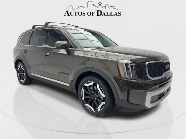 used 2024 Kia Telluride car, priced at $37,299