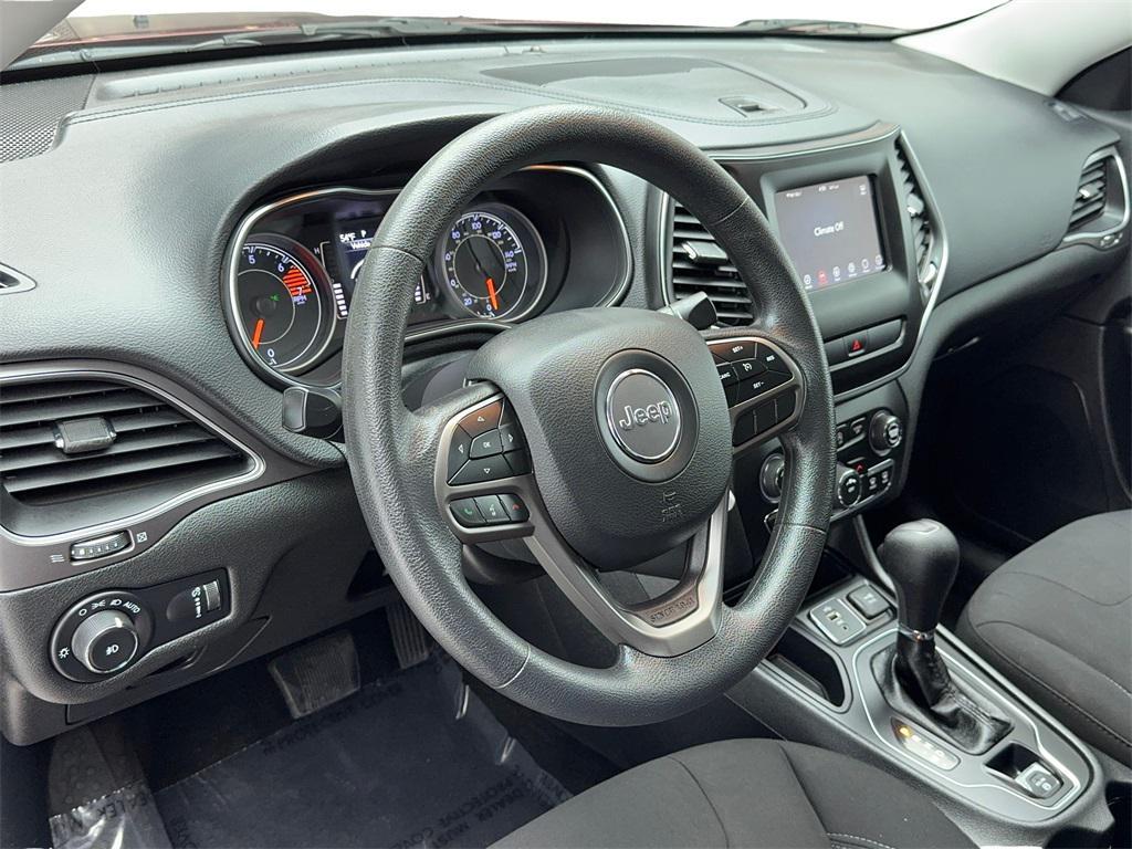 used 2019 Jeep Cherokee car, priced at $12,880
