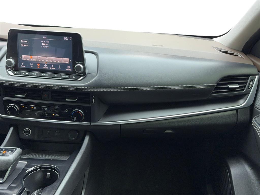 used 2021 Nissan Rogue car, priced at $13,490