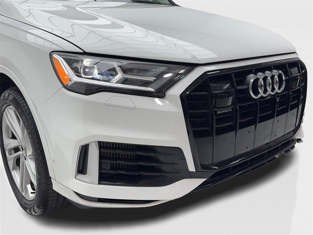 used 2021 Audi Q7 car, priced at $32,490