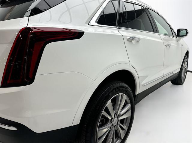 used 2024 Cadillac XT5 car, priced at $43,880