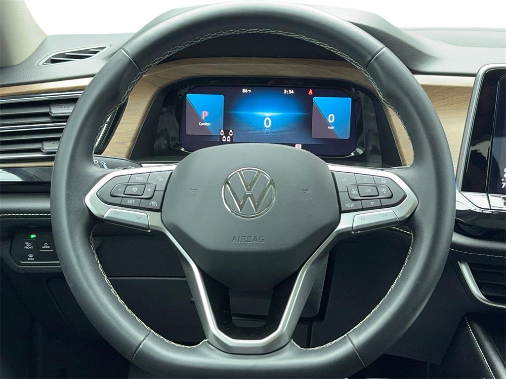 used 2024 Volkswagen Atlas car, priced at $29,880