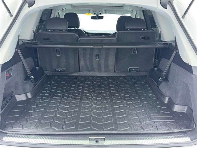 used 2022 Audi Q7 car, priced at $37,490