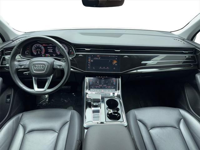 used 2022 Audi Q7 car, priced at $37,490
