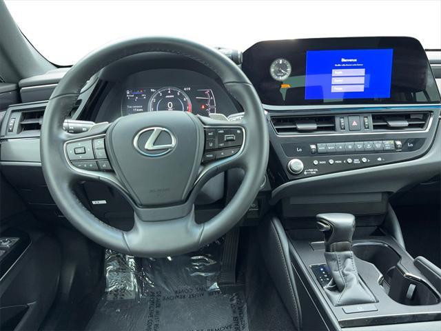 used 2024 Lexus ES 350 car, priced at $40,880