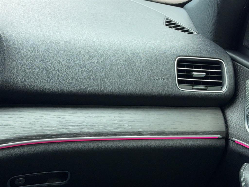 used 2022 Mercedes-Benz GLE 350 car, priced at $39,190