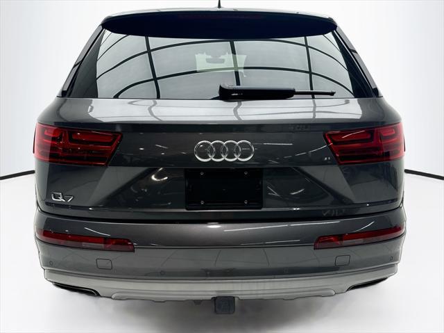 used 2019 Audi Q7 car, priced at $19,990