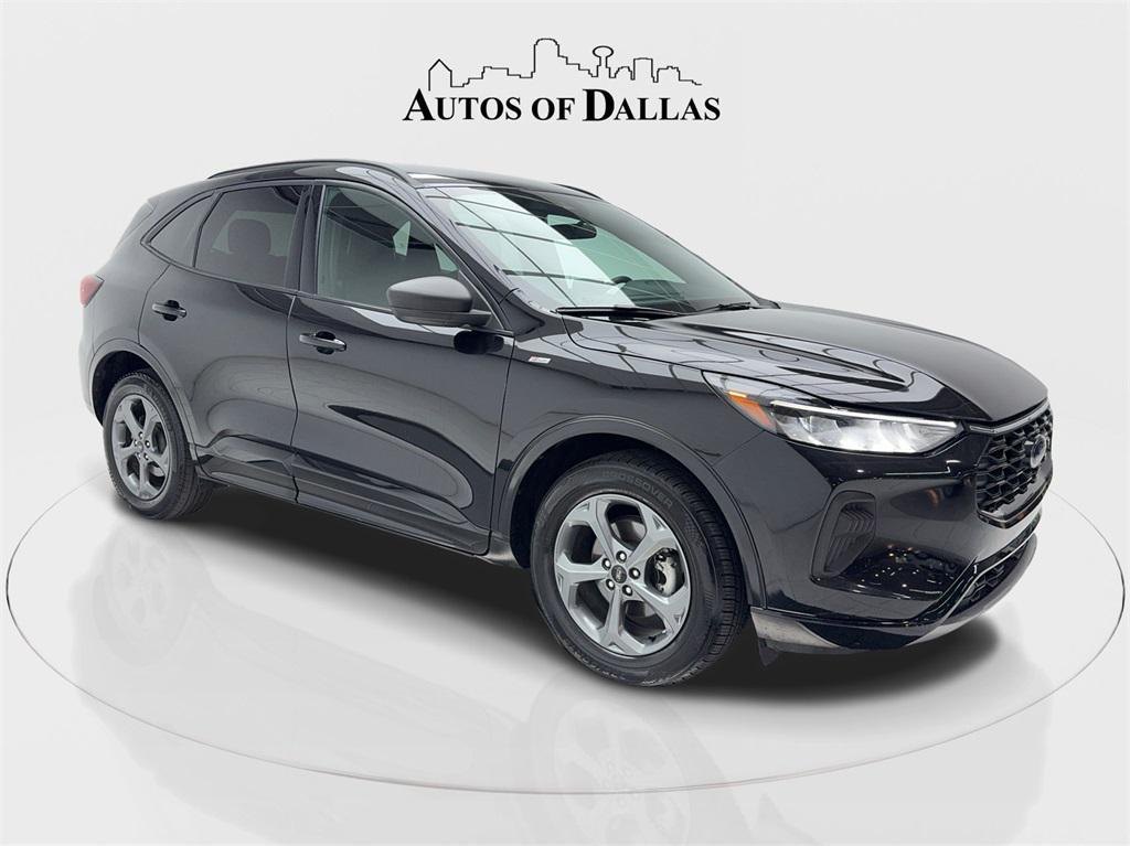 used 2023 Ford Escape car, priced at $19,490