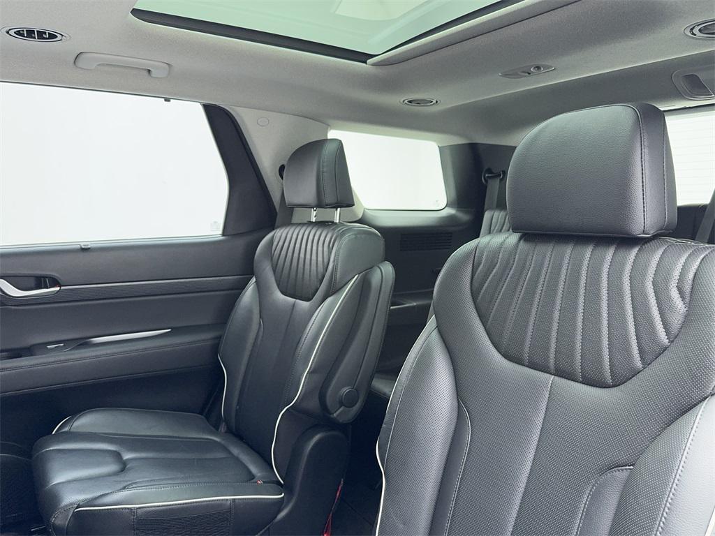 used 2023 Hyundai Palisade car, priced at $33,990