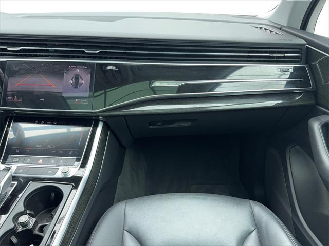 used 2022 Audi Q7 car, priced at $32,190