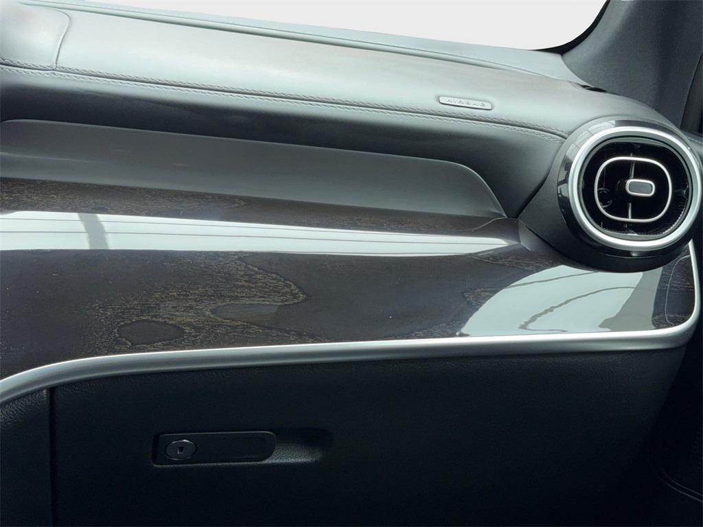 used 2024 Mercedes-Benz GLC 300 car, priced at $35,990