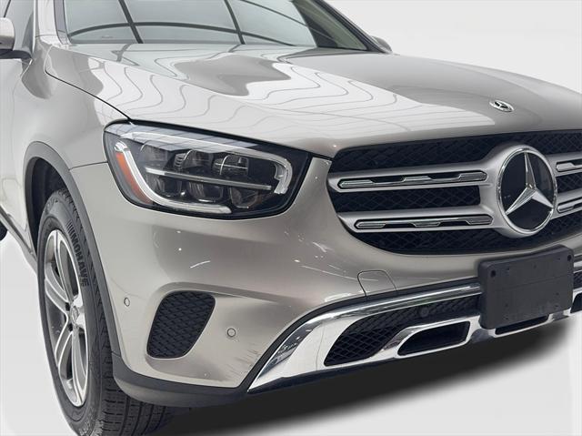 used 2021 Mercedes-Benz GLC 300 car, priced at $25,290