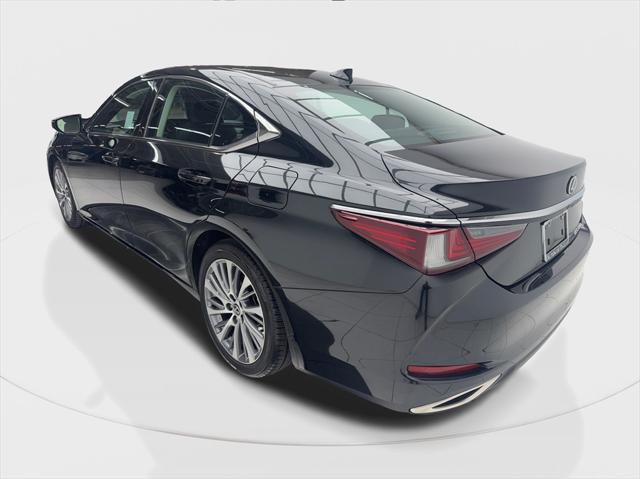 used 2020 Lexus ES 350 car, priced at $30,879