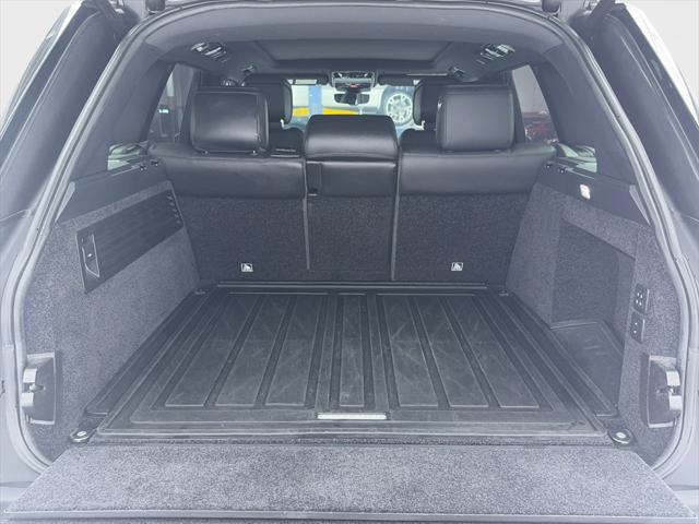 used 2021 Land Rover Range Rover car, priced at $46,490
