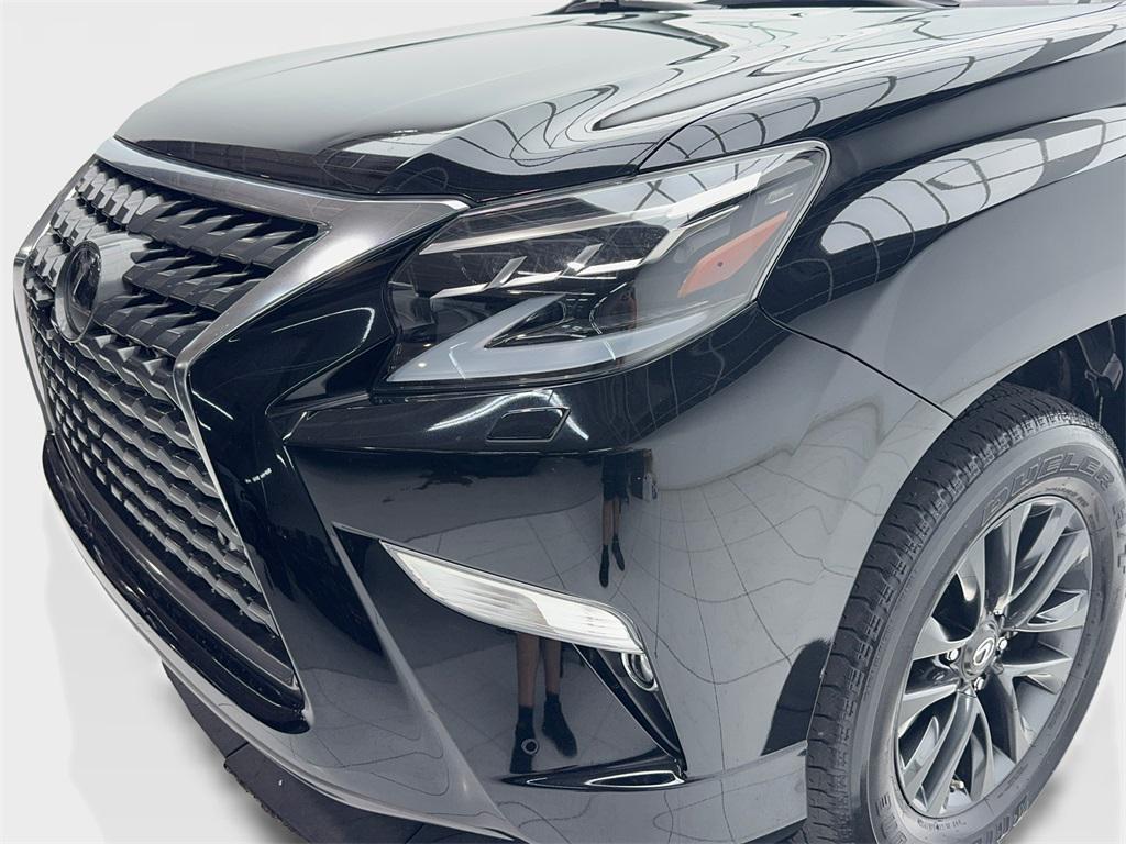 used 2022 Lexus GX 460 car, priced at $48,223