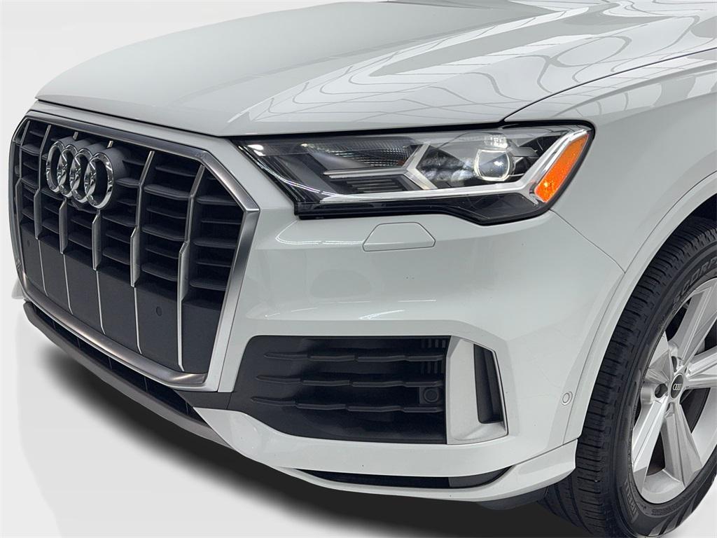 used 2022 Audi Q7 car, priced at $30,990