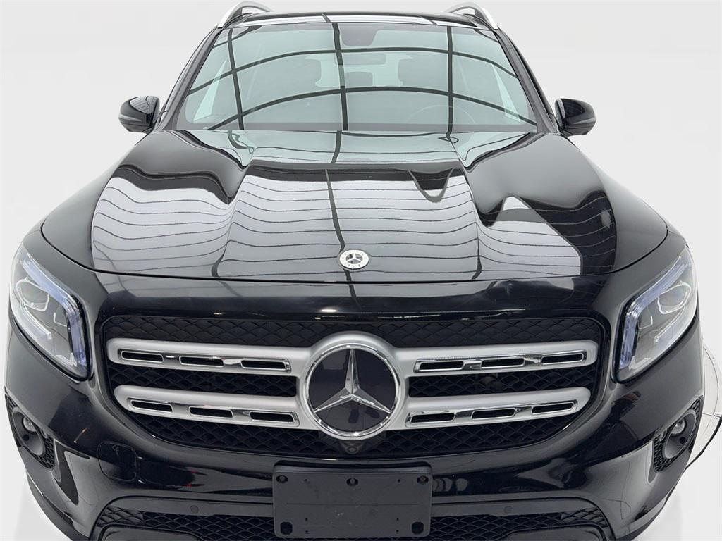 used 2021 Mercedes-Benz GLB 250 car, priced at $23,770