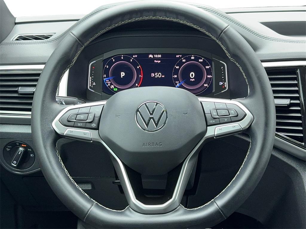 used 2022 Volkswagen Atlas Cross Sport car, priced at $25,880