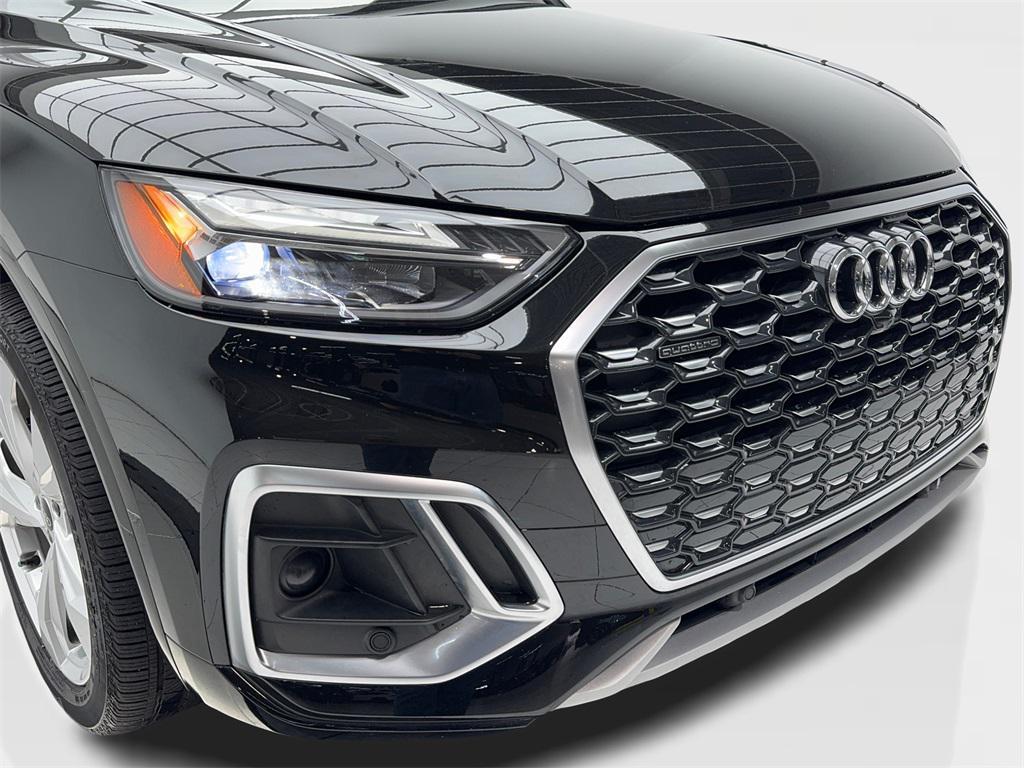 used 2024 Audi Q5 car, priced at $37,490