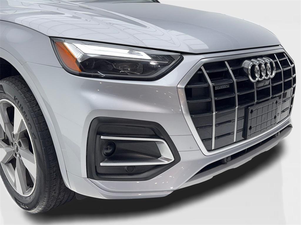 used 2023 Audi Q5 car, priced at $30,880