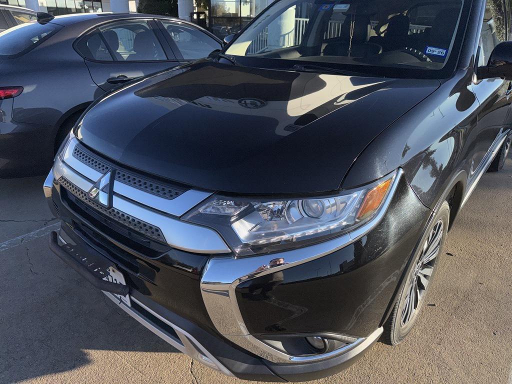 used 2020 Mitsubishi Outlander car, priced at $13,490