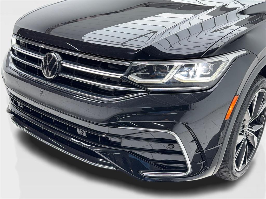 used 2023 Volkswagen Tiguan car, priced at $27,490