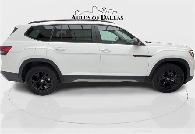 used 2024 Volkswagen Atlas car, priced at $40,990