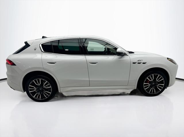 used 2023 Maserati Grecale car, priced at $40,990