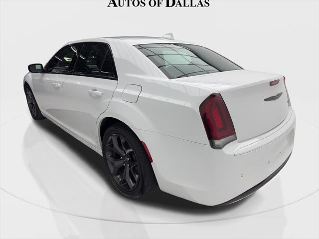 used 2023 Chrysler 300 car, priced at $25,990