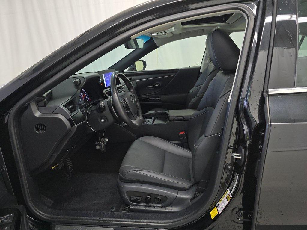 used 2023 Lexus ES 350 car, priced at $35,990