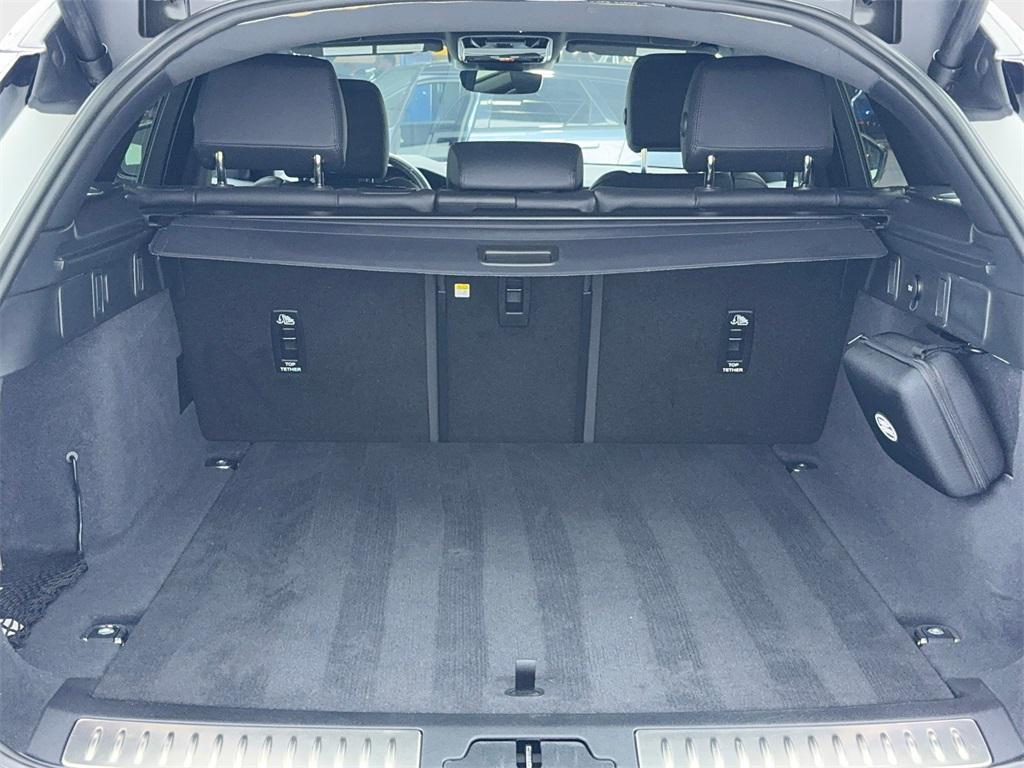 used 2025 Land Rover Range Rover Velar car, priced at $48,990