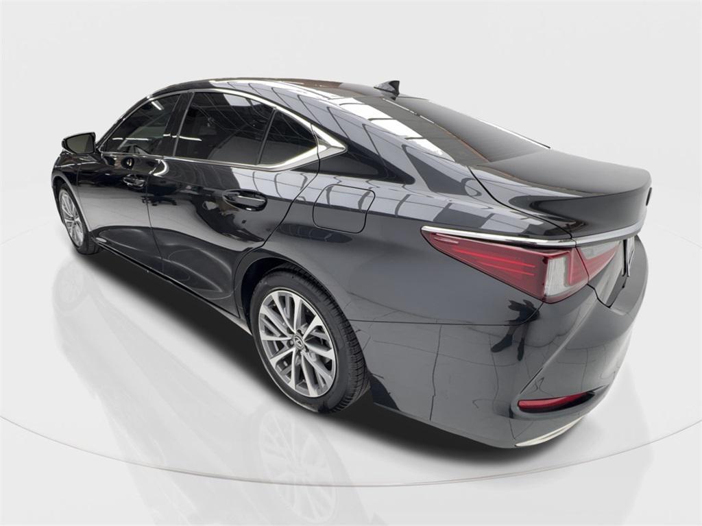 used 2022 Lexus ES 350 car, priced at $33,490