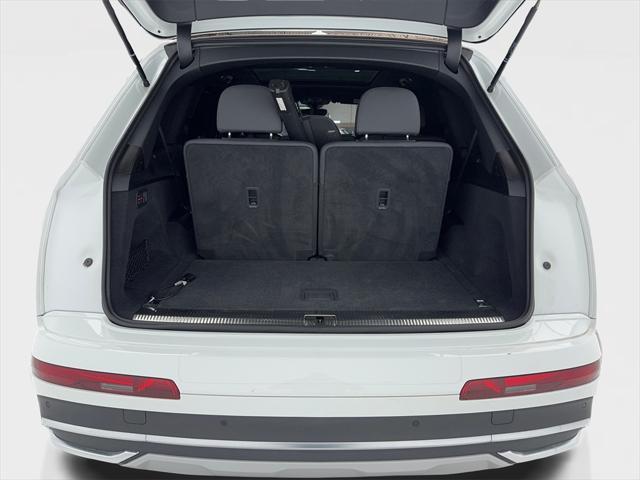 used 2023 Audi Q7 car, priced at $40,990
