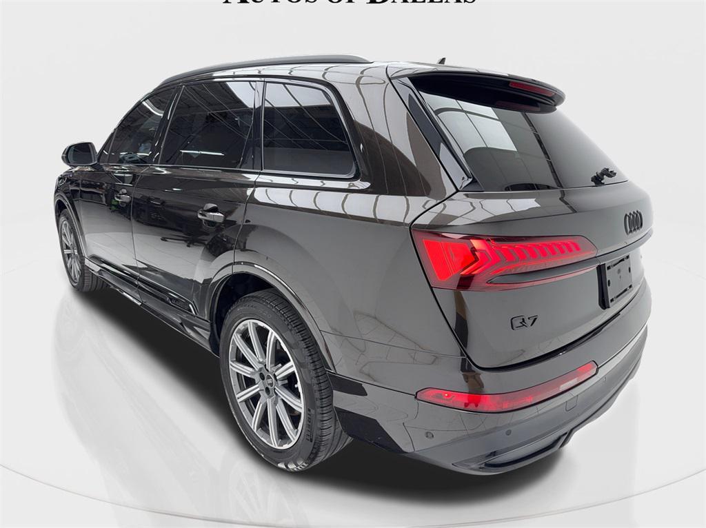 used 2023 Audi Q7 car, priced at $35,490