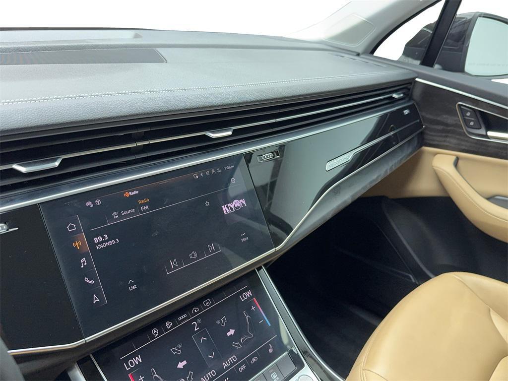 used 2023 Audi Q7 car, priced at $35,490
