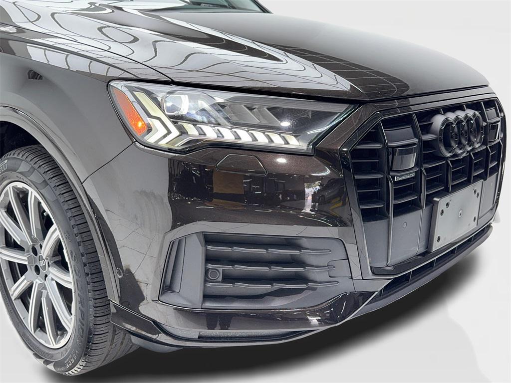 used 2023 Audi Q7 car, priced at $35,490