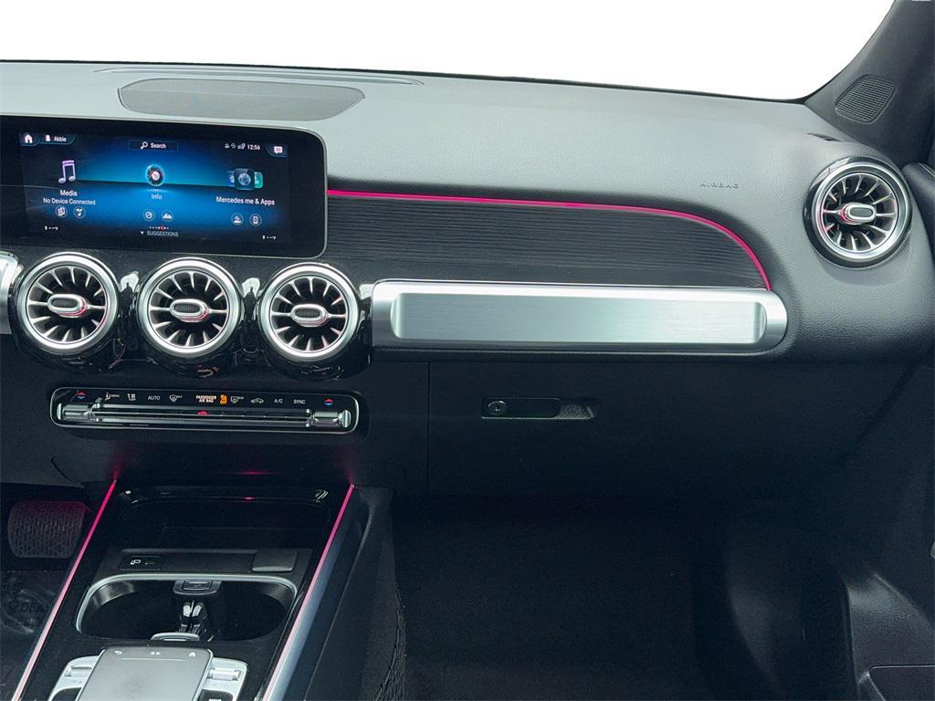 used 2020 Mercedes-Benz GLB 250 car, priced at $21,790