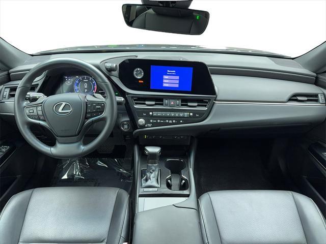 used 2023 Lexus ES 350 car, priced at $35,880