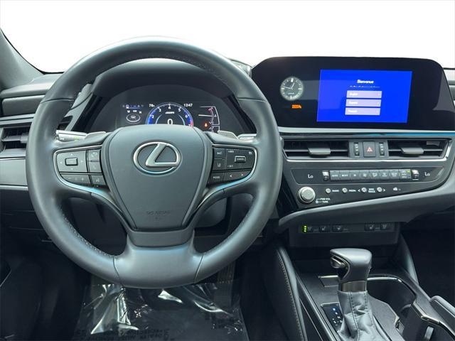 used 2023 Lexus ES 350 car, priced at $35,880