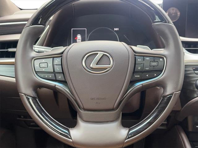 used 2020 Lexus ES 350 car, priced at $33,490