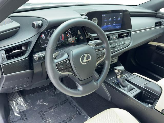 used 2022 Lexus ES 350 car, priced at $33,880