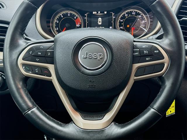 used 2017 Jeep Cherokee car, priced at $10,880