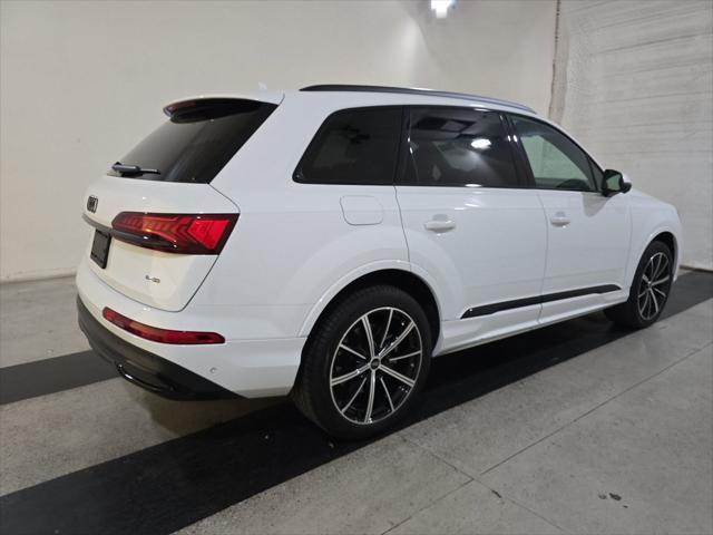 used 2022 Audi Q7 car, priced at $38,990