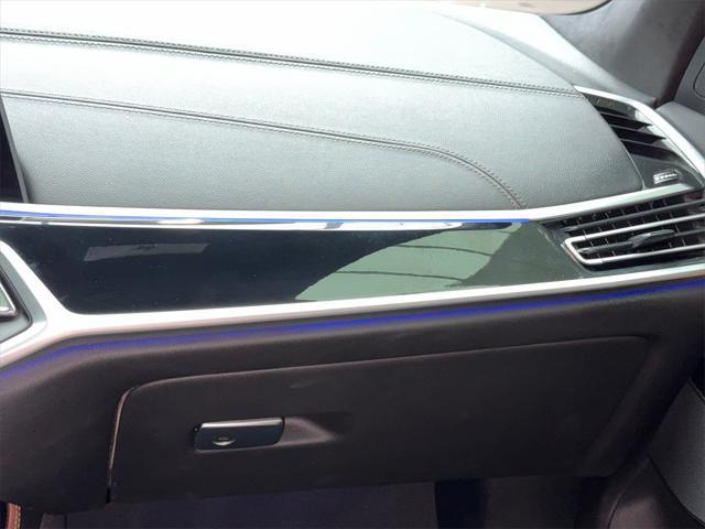 used 2022 BMW X7 car