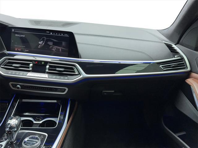 used 2022 BMW X7 car