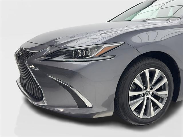 used 2021 Lexus ES 350 car, priced at $30,880