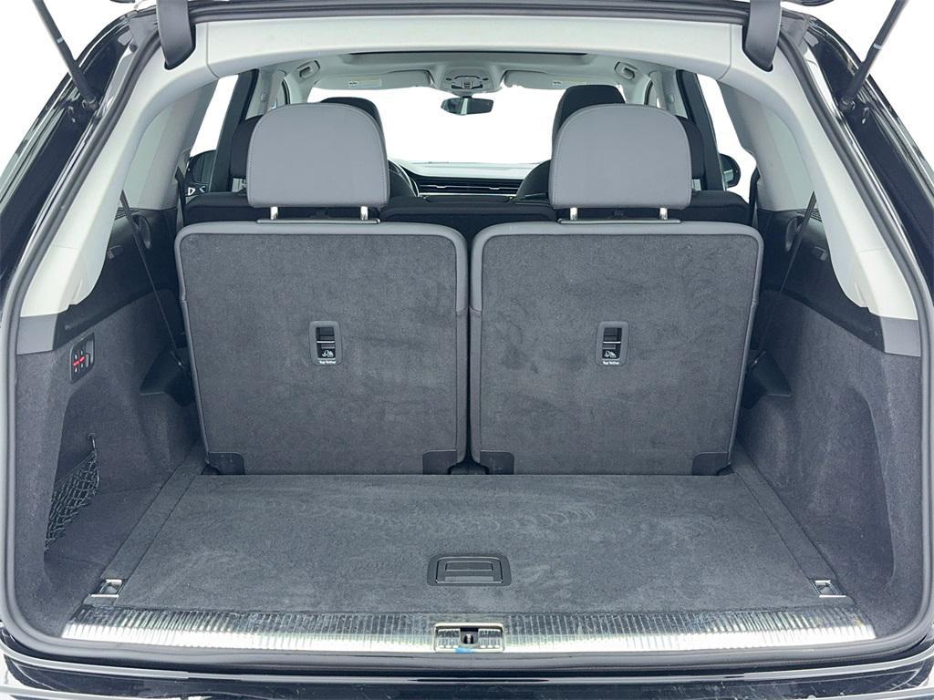 used 2021 Audi Q7 car, priced at $28,880