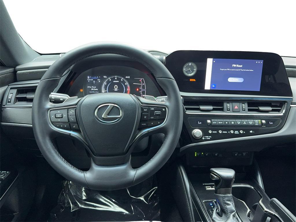 used 2023 Lexus ES 350 car, priced at $35,990