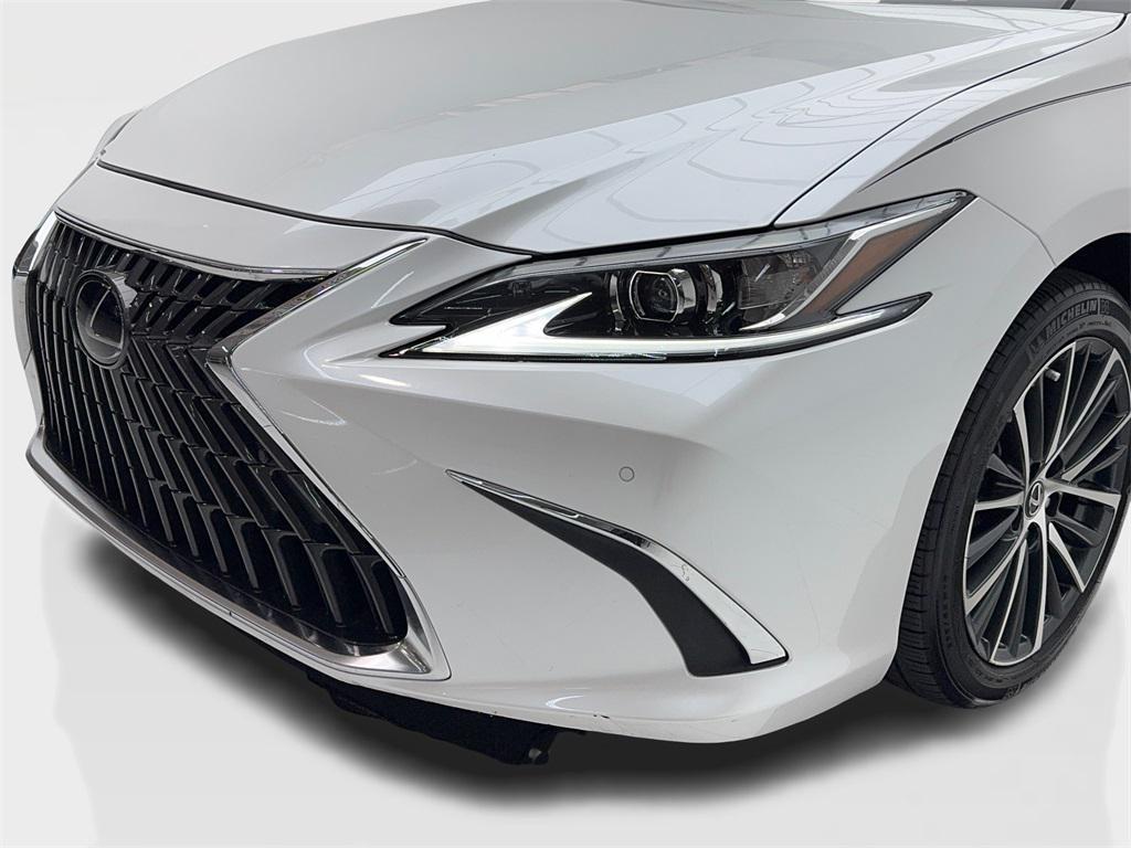 used 2023 Lexus ES 350 car, priced at $35,990